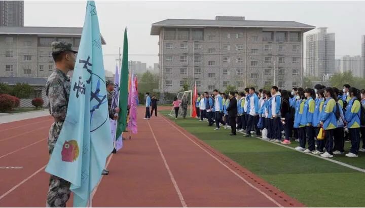 西安高级中学组织开展高三年级研学实践活动
